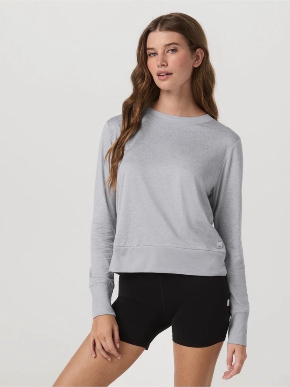 Vuori Daydream Crew Heather Gray Long Sleeve Top VW133- M